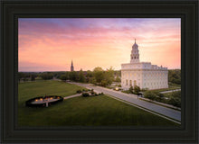 Load image into Gallery viewer, Nauvoo Sunburst Daybreak
