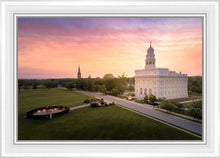 Load image into Gallery viewer, Nauvoo Sunburst Daybreak
