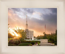 Load image into Gallery viewer, Seattle Temple Morning Breaks
