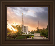 Load image into Gallery viewer, Seattle Temple Morning Breaks
