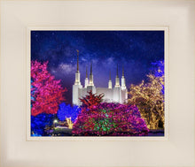 Load image into Gallery viewer, Washington DC Temple Christmas Lights
