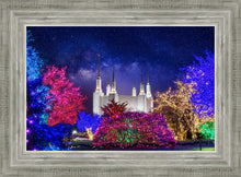 Load image into Gallery viewer, Washington DC Temple Christmas Lights
