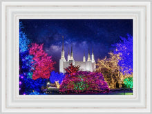 Load image into Gallery viewer, Washington DC Temple Christmas Lights
