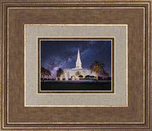 Load image into Gallery viewer, Orlando Celestial
