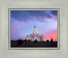 Load image into Gallery viewer, Saratoga Springs Glorious
