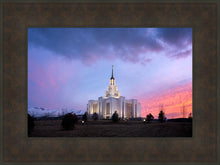 Load image into Gallery viewer, Saratoga Springs Glorious
