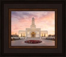 Load image into Gallery viewer, Helena Montana Glorious
