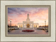 Load image into Gallery viewer, Helena Montana Glorious
