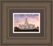 Load image into Gallery viewer, Helena Montana Eventide
