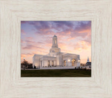 Load image into Gallery viewer, Helena Montana Eventide

