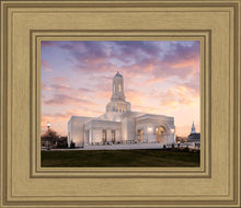 Load image into Gallery viewer, Helena Montana Eventide
