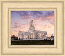 Load image into Gallery viewer, Helena Montana Eventide
