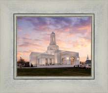 Load image into Gallery viewer, Helena Montana Eventide
