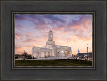 Load image into Gallery viewer, Helena Montana Eventide
