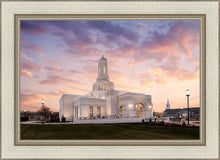 Load image into Gallery viewer, Helena Montana Eventide
