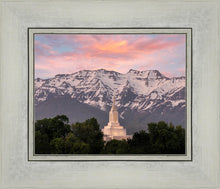 Load image into Gallery viewer, Orem Utah Daybreak
