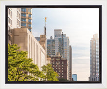 Load image into Gallery viewer, Manhattan Golden
