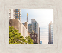 Load image into Gallery viewer, Manhattan Golden
