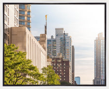 Load image into Gallery viewer, Manhattan Golden
