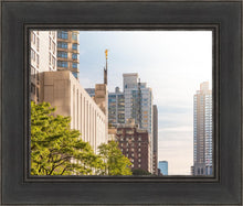 Load image into Gallery viewer, Manhattan Golden
