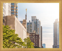 Load image into Gallery viewer, Manhattan Golden

