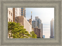 Load image into Gallery viewer, Manhattan Golden
