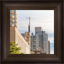 Load image into Gallery viewer, Manhattan Golden Vertical
