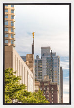Load image into Gallery viewer, Manhattan Golden
