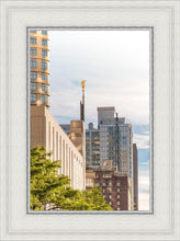 Load image into Gallery viewer, Manhattan Golden
