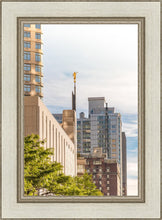 Load image into Gallery viewer, Manhattan Golden
