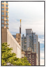 Load image into Gallery viewer, Manhattan Golden
