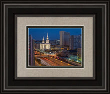 Load image into Gallery viewer, Philadelphia Temple Nightlife
