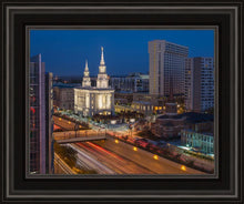 Load image into Gallery viewer, Philadelphia Temple Nightlife

