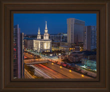 Load image into Gallery viewer, Philadelphia Temple Nightlife
