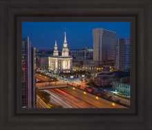 Load image into Gallery viewer, Philadelphia Temple Nightlife
