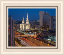 Load image into Gallery viewer, Philadelphia Temple Nightlife
