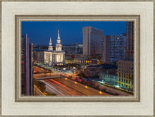 Load image into Gallery viewer, Philadelphia Temple Nightlife
