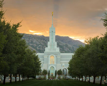 Load image into Gallery viewer, Mount Timpanogos Morning Glory
