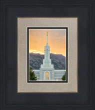 Load image into Gallery viewer, Mount Timpanogos Morning Glory Vertical
