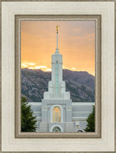 Load image into Gallery viewer, Mount Timpanogos Morning Glory Vertical
