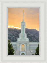 Load image into Gallery viewer, Mount Timpanogos Morning Glory Vertical
