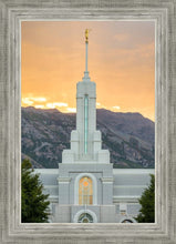 Load image into Gallery viewer, Mount Timpanogos Morning Glory Vertical
