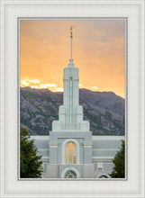Load image into Gallery viewer, Mount Timpanogos Morning Glory Vertical
