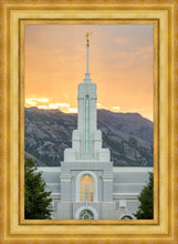 Load image into Gallery viewer, Mount Timpanogos Morning Glory Vertical
