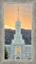 Load image into Gallery viewer, Mount Timpanogos Morning Glory Vertical

