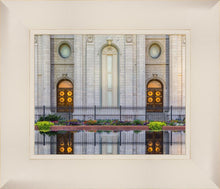 Load image into Gallery viewer, Salt Lake Temple Eternal Reflections
