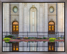 Load image into Gallery viewer, Salt Lake Temple Eternal Reflections
