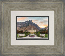 Load image into Gallery viewer, Provo Temple Morning Light

