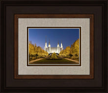 Load image into Gallery viewer, Washington DC Golden Christmas
