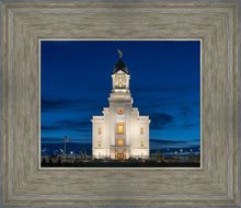 Load image into Gallery viewer, Cedar City Eternal Light
